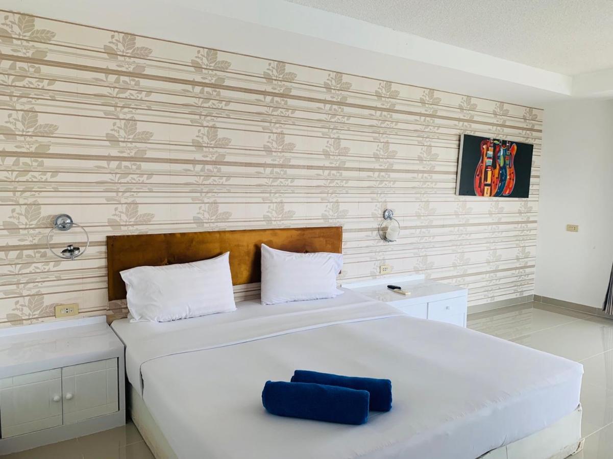 Angket Hip Residence Pattaya Exterior photo